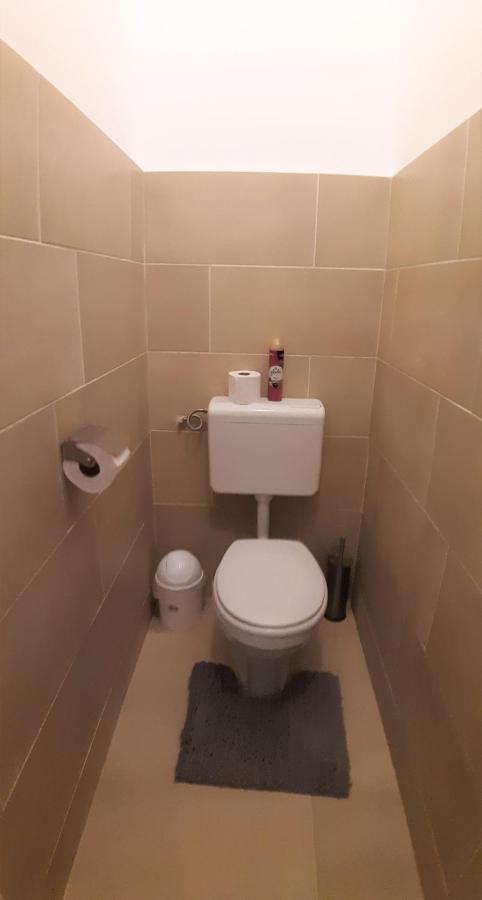 Citypark Classic Downtown Apartment Boedapest Buitenkant foto